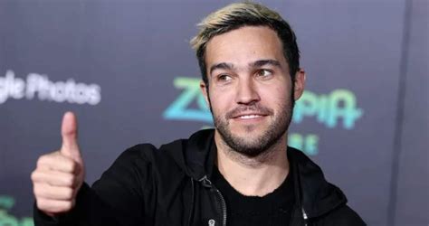 Pete Wentz Height, Weight, Body Measurements,。